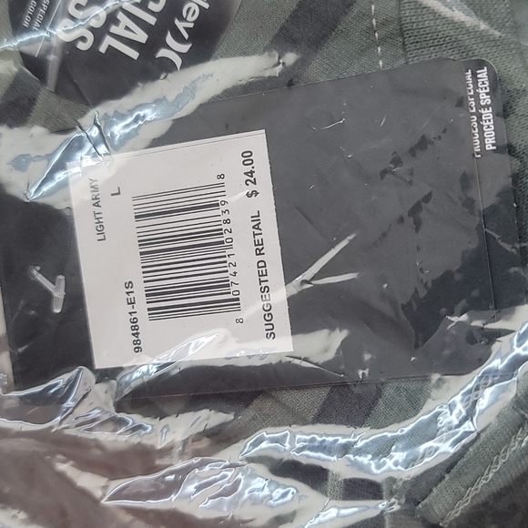 Hurley Green Camo Tshirt - Picture 4 of 4